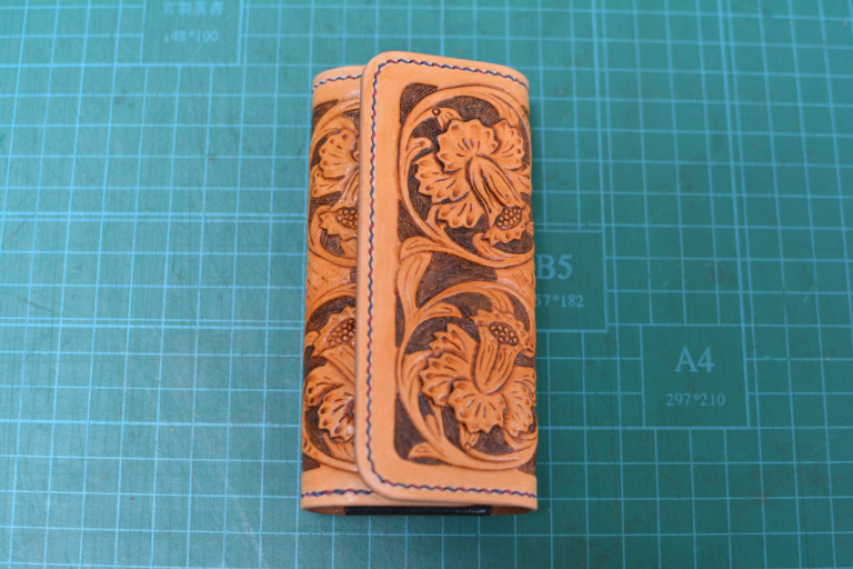 レザークラフト作品紹介 型紙無料】キーケース①│こうちゃんの